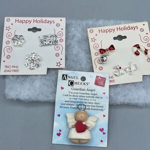 NWT Russ Holiday  vintage pins on cards